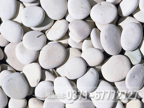 鵝卵石破碎機每小時處理多少噸鵝卵石？