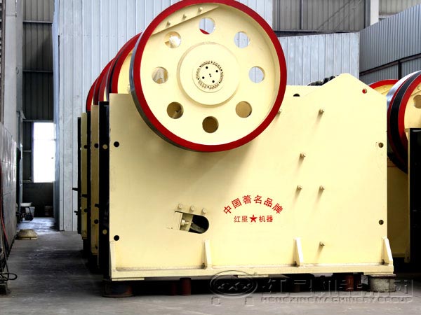 礦石破碎機(jī)設(shè)備如何選擇？河南破碎機(jī)廠家