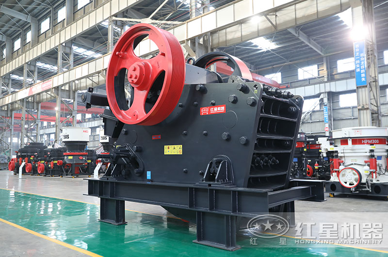 砂石破碎機圖片