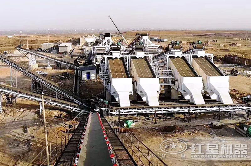河北客戶大型砂場，配置多臺設備