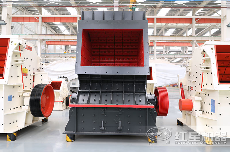 大型錘式破碎機圖片