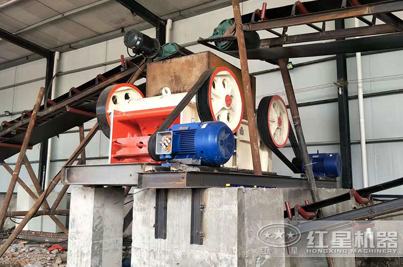 細(xì)碎破碎機(jī)有哪些？工作原理及型號參數(shù)介紹