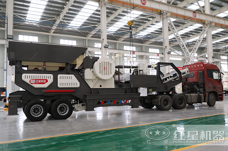 移動式破碎機(jī)圖片 移動式破碎機(jī)圖片