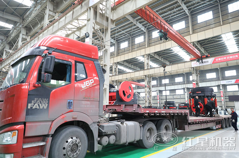 設(shè)備裝車已經(jīng)發(fā)貨 設(shè)備裝車已經(jīng)發(fā)貨