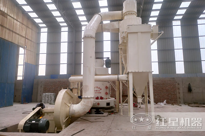 石英石磨粉生產(chǎn)線現(xiàn)場圖 石英石磨粉生產(chǎn)線現(xiàn)場圖