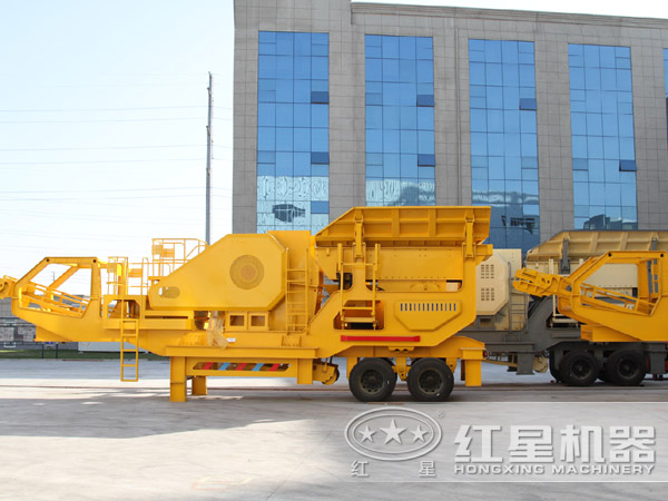 對(duì)比傳統(tǒng)碎石設(shè)備，移動(dòng)破碎站有哪些閃光點(diǎn)？