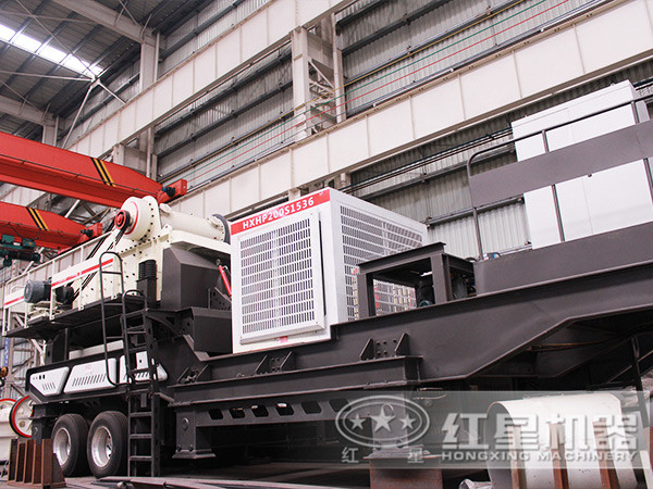 時(shí)產(chǎn)150噸的移動(dòng)碎石機(jī)多少錢？值得投資嗎？