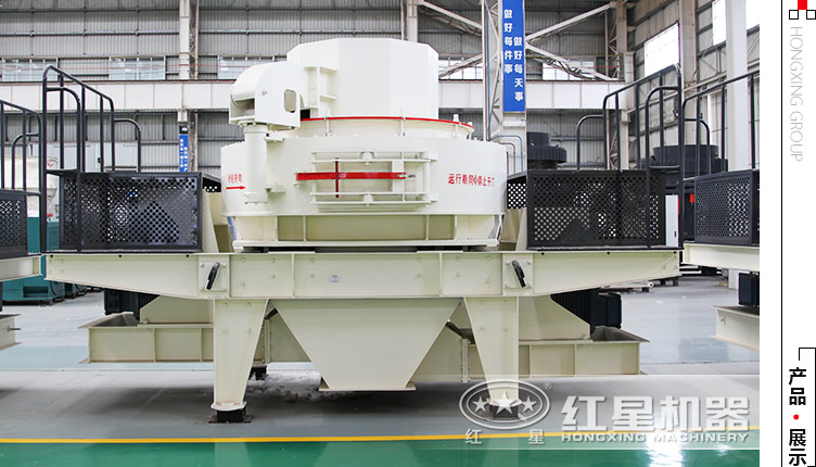 時產(chǎn)500噸的大型鵝卵石制砂機報價？有沒有車載的？