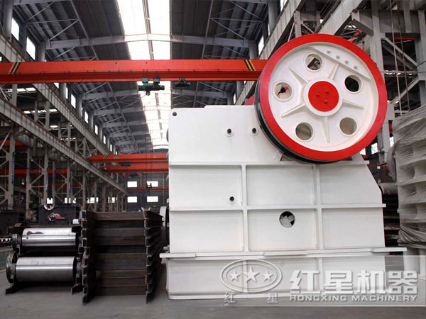 顎式破石機(jī)——石料廠的戰(zhàn)斗機(jī)，石頭的變形機(jī)