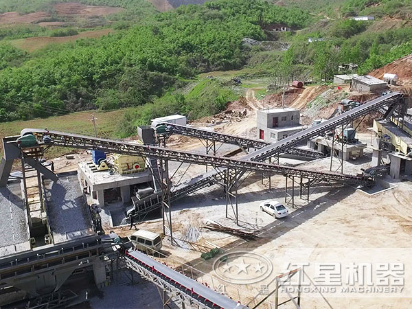 能把石塊破碎成石子的打石機(jī)多少錢(qián)？怎么配置？