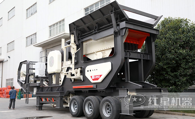 采石場(chǎng)移動(dòng)破碎設(shè)備全套多少錢？這樣配置更經(jīng)濟(jì)