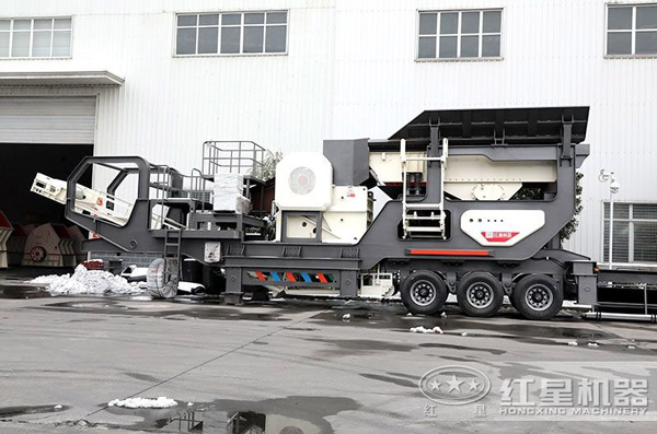 小型車式流動(dòng)石子粉碎機(jī)，小巧輕便但不失專業(yè)