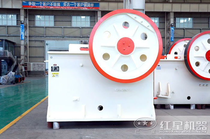 從破碎石頭到洗沙需要用幾套設備？全套配置下來多少錢？