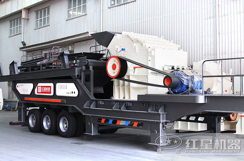 大型車載碎石機(jī)價(jià)格一臺(tái)是多少錢？|移動(dòng)碎石機(jī)報(bào)價(jià)