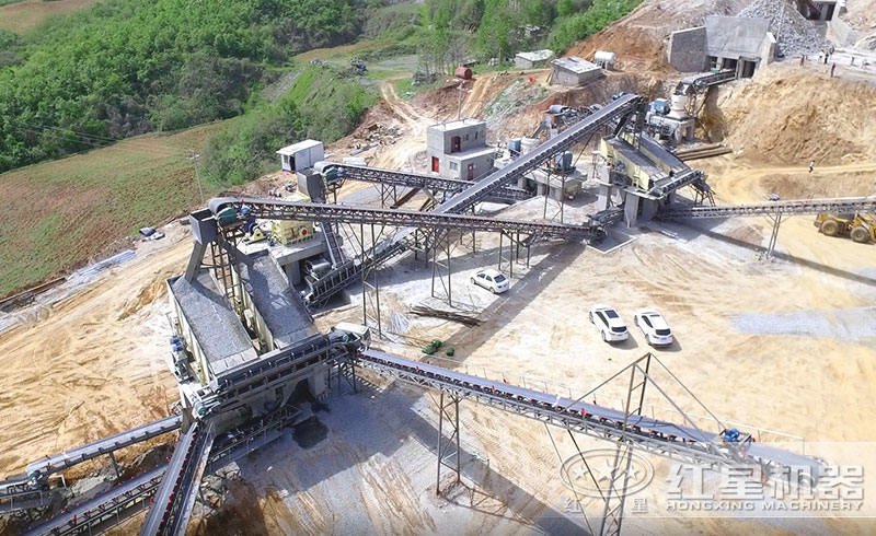 石灰粉碎機(jī)多少錢？附視頻