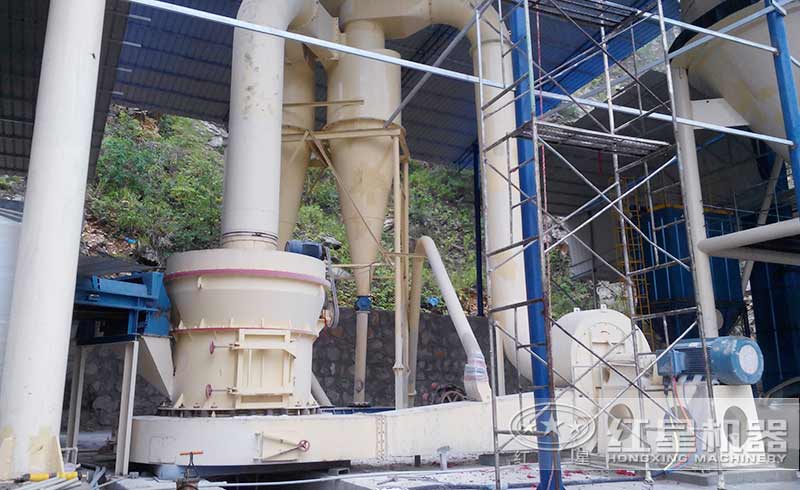 新型環(huán)保磨石粉的機(jī)器價(jià)格是多少錢(qián)？