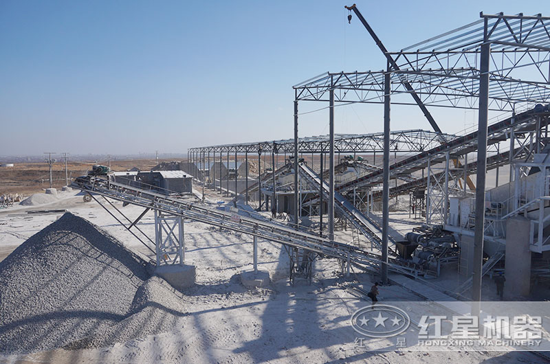 機制水洗沙和河沙什么區(qū)別？投資一套機制水洗砂機要花多少錢？
