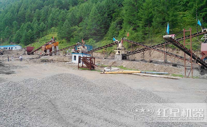 一臺(tái)小型號(hào)的石頭磨沙子機(jī)器多少錢？