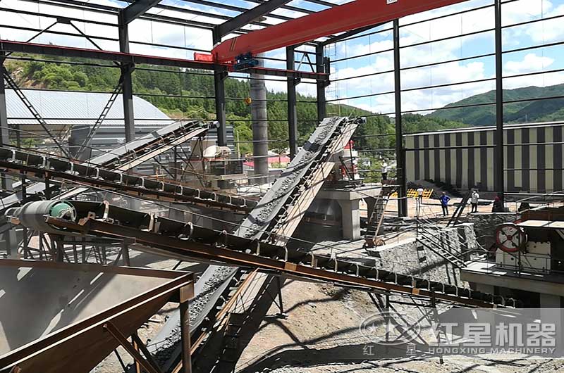 碎石價(jià)格多少錢(qián)一方？中碎碎石機(jī)一天能碎多少?lài)崳慷嗌馘X(qián)一臺(tái)？