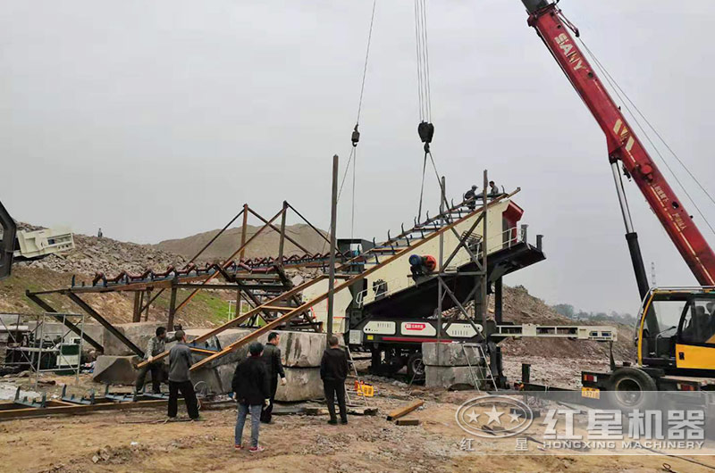 時(shí)產(chǎn)150T左右的河卵石移動(dòng)式制砂機(jī)單價(jià)是多少？能不能分期付款？