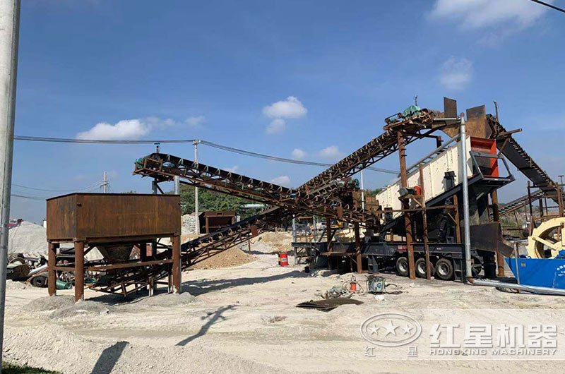 移動(dòng)式破碎機(jī)支持按需定制，配置您說了算