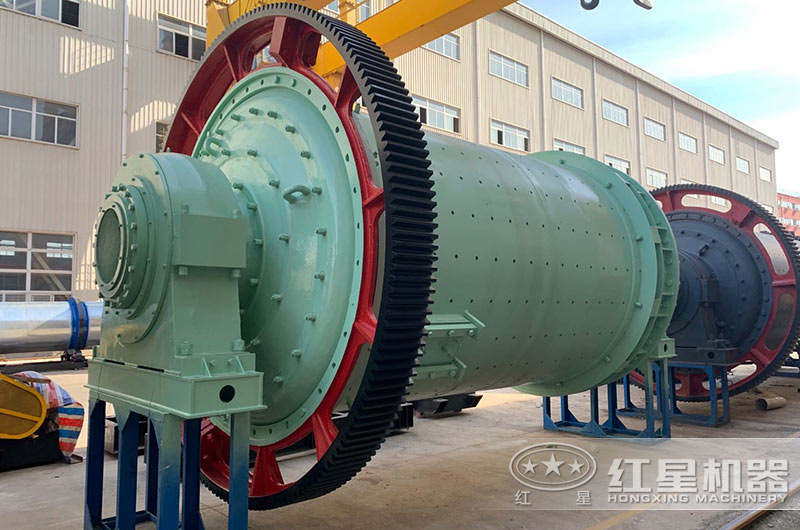 球磨機設(shè)備實物圖