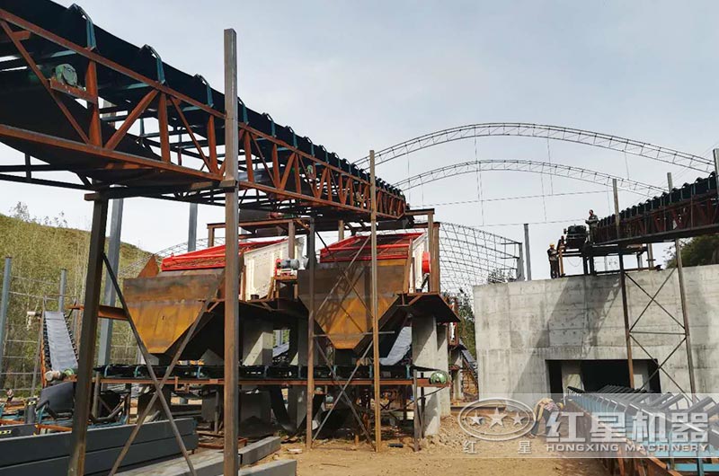 一噸原石出多少噸12、13石子？都需要哪些石子碎石機(jī)設(shè)備？